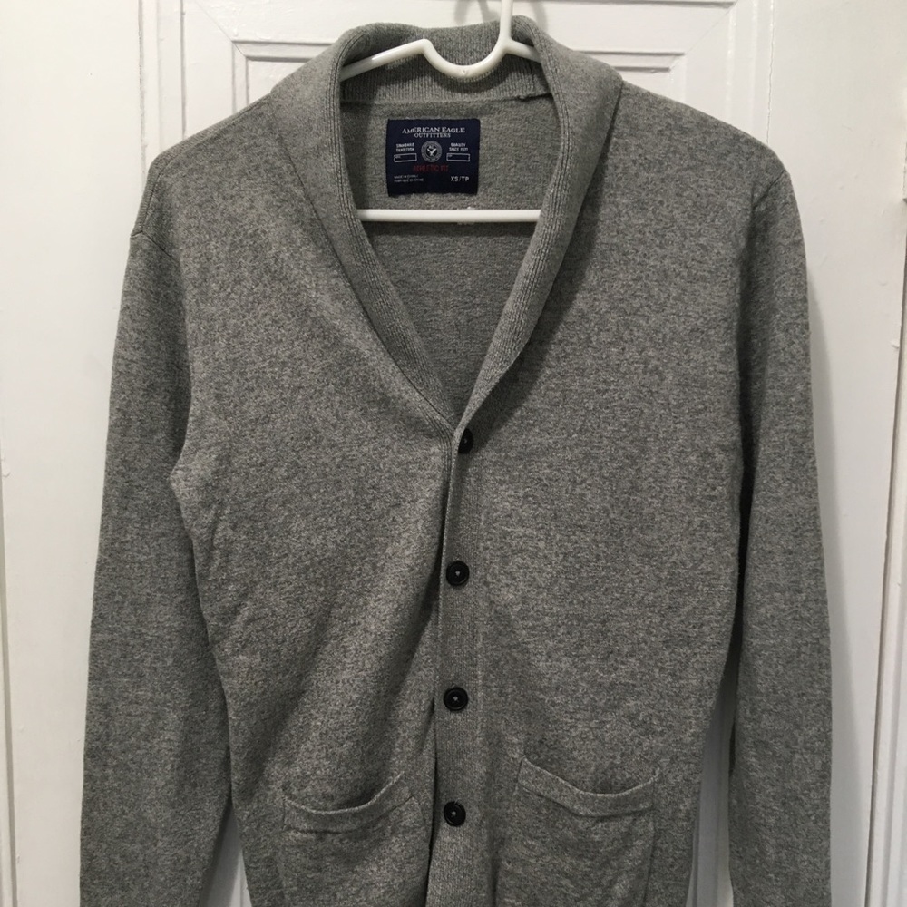 American Eagle Gray Men’s Shawl Cardigan Size XS